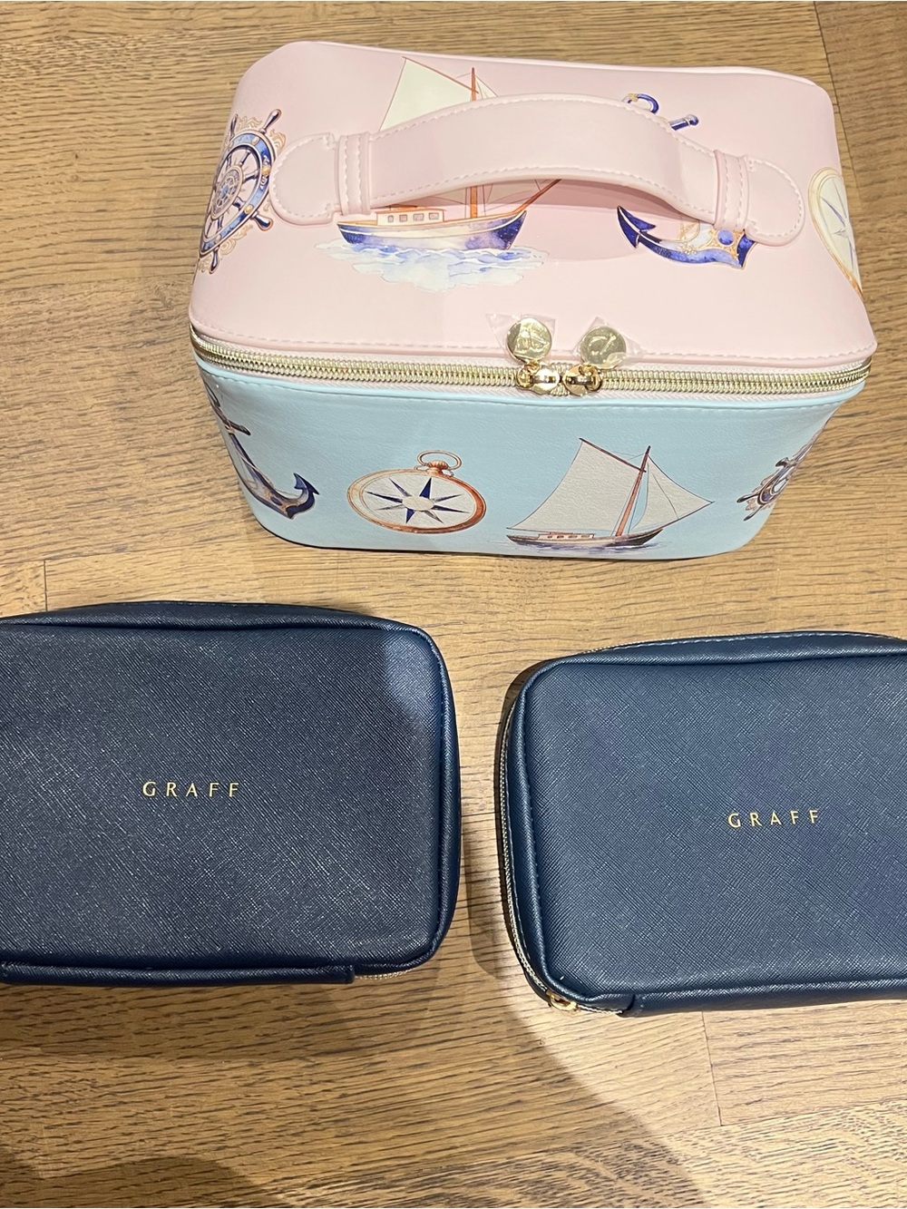 Navy Travel Pouch Set with Pink Nautical Cosmetic Case， from cle de paul